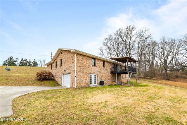 261 Lance Lane, Lafollette, TN 37766