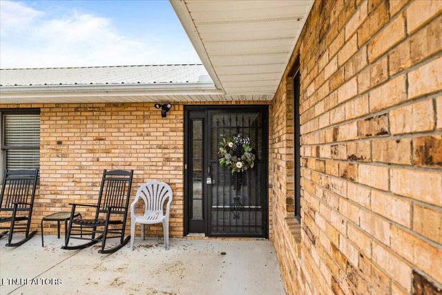 261 Lance Lane, Lafollette, TN 37766