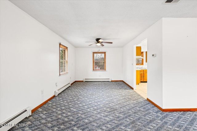 261 Lance Lane, Lafollette, TN 37766