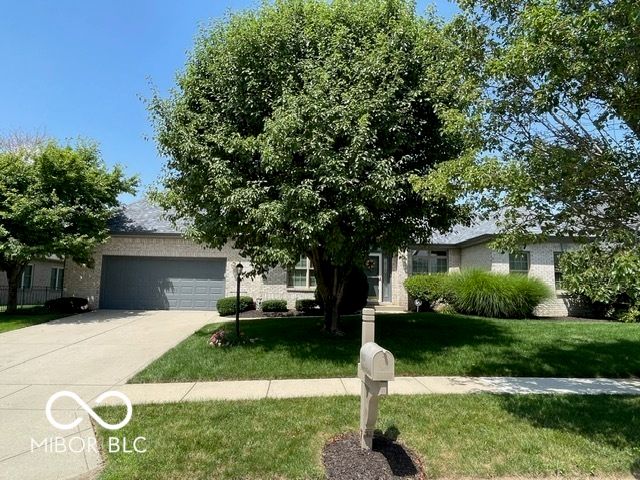1610 Trainers Circle, Indianapolis, IN 46239