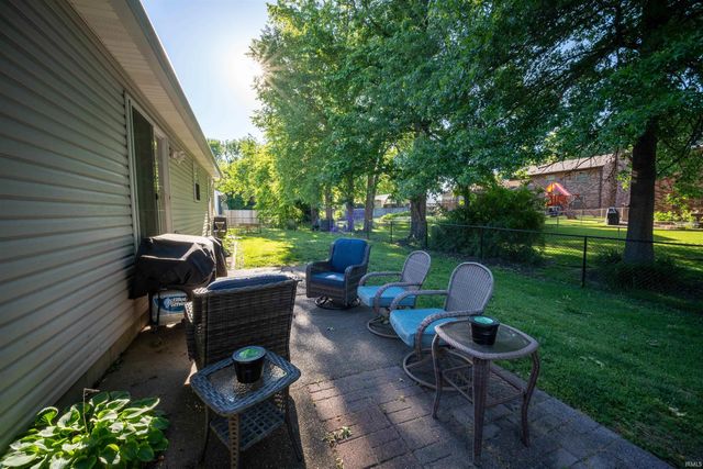 510 Riecken Drive, Evansville, IN 47711