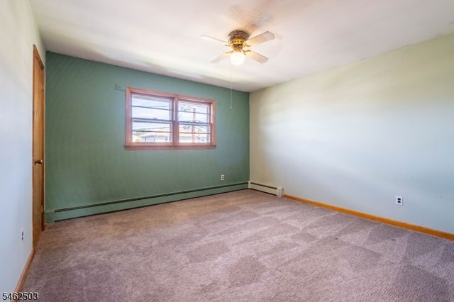 34 Cottage Pl, Garfield City, NJ 07026