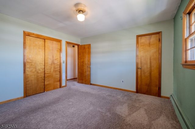 34 Cottage Pl, Garfield City, NJ 07026