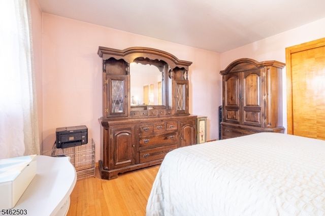 34 Cottage Pl, Garfield City, NJ 07026