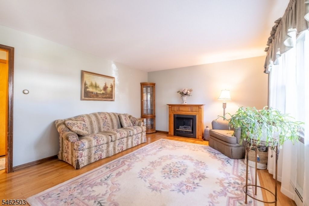 34 Cottage Pl, Garfield City, NJ 07026 — photo 4