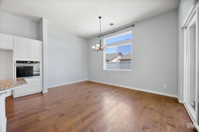 508 White Alder Drive, Bakersfield, CA 93314