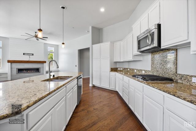 508 White Alder Drive, Bakersfield, CA 93314