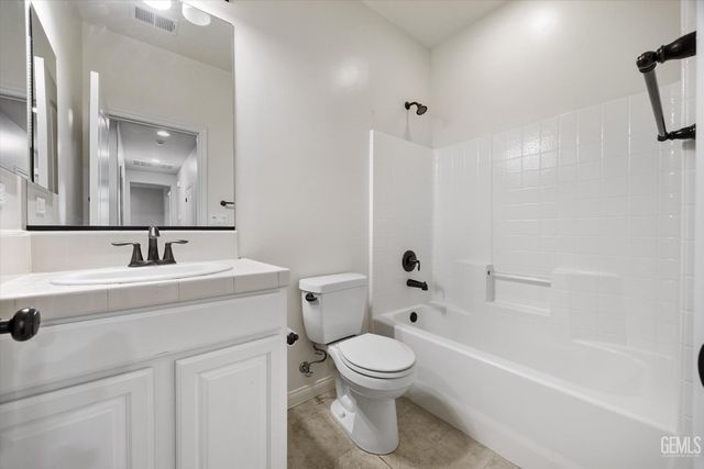 508 White Alder Drive, Bakersfield, CA 93314