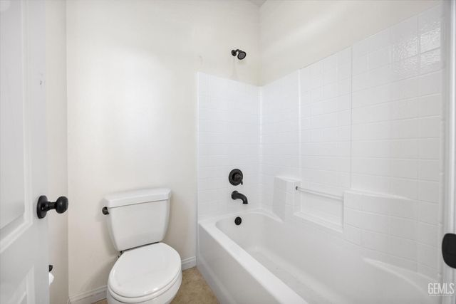 508 White Alder Drive, Bakersfield, CA 93314