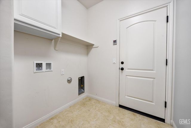 508 White Alder Drive, Bakersfield, CA 93314