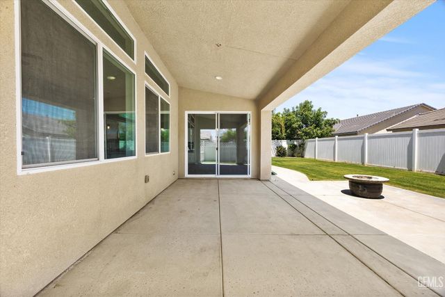 508 White Alder Drive, Bakersfield, CA 93314