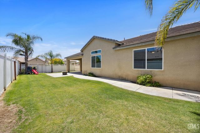 508 White Alder Drive, Bakersfield, CA 93314