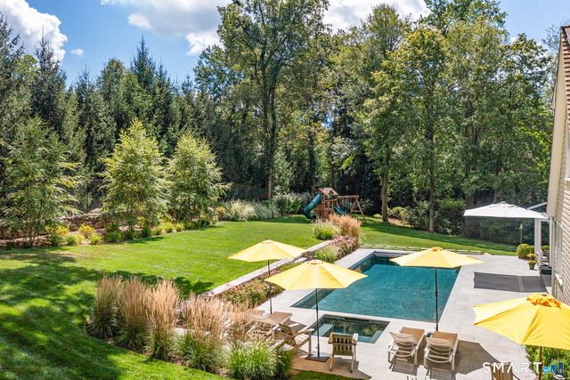 49 Hillspoint Road, Westport, CT 06880