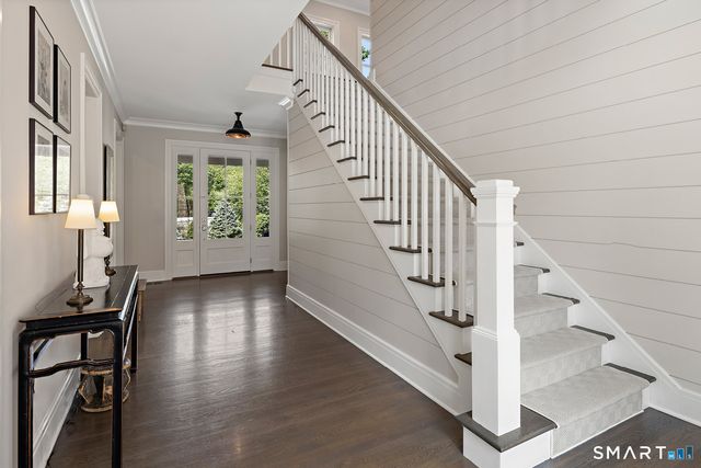 49 Hillspoint Road, Westport, CT 06880