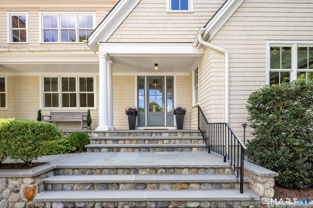 49 Hillspoint Road, Westport, CT 06880