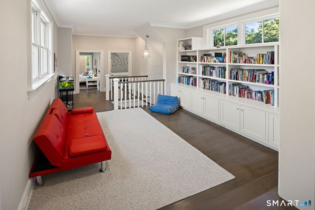 49 Hillspoint Road, Westport, CT 06880