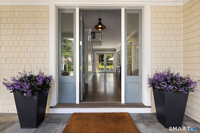 49 Hillspoint Road, Westport, CT 06880