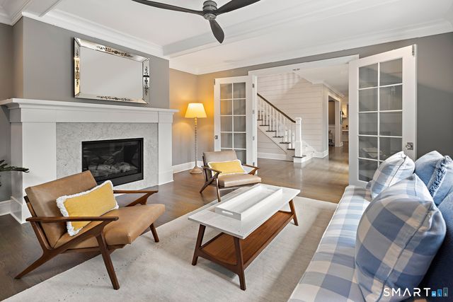 49 Hillspoint Road, Westport, CT 06880