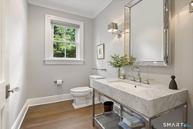 49 Hillspoint Road, Westport, CT 06880