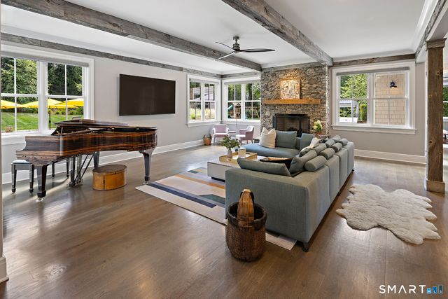 49 Hillspoint Road, Westport, CT 06880