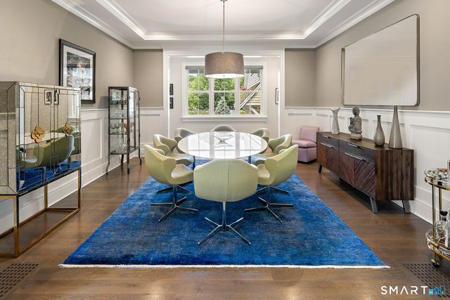 49 Hillspoint Road, Westport, CT 06880