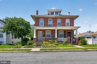 114 WOODSIDE AVE, West Lawn, PA 19609