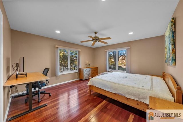 21 Drinking Brook Road, South Brunswick, NJ 08852