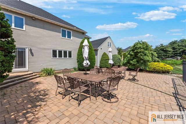 21 Drinking Brook Road, South Brunswick, NJ 08852