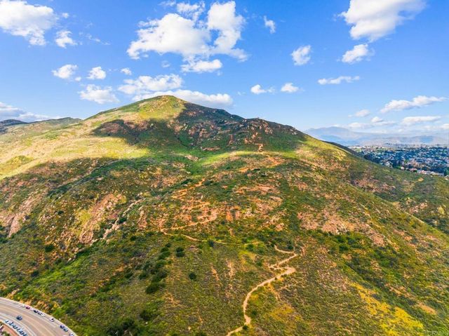 7255 Navajo Rd C320, San Diego, CA 92119