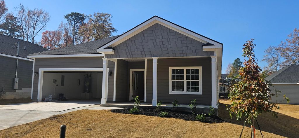 100 Walton Drive, Grovetown, GA 30813