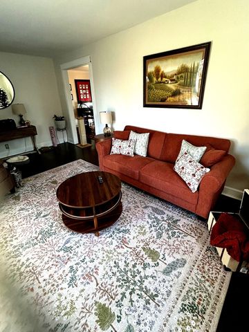 540 Brewer Dr, Nashville, TN 37211