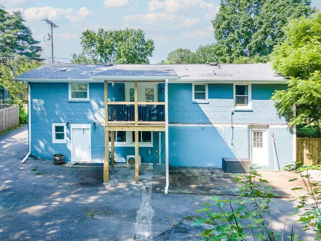 540 Brewer Dr, Nashville, TN 37211