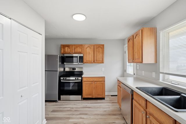 731 Manhattan Avenue, Indianapolis, IN 46241