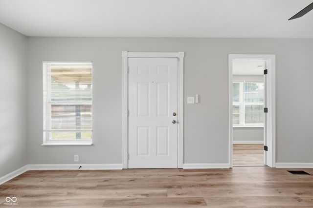 731 Manhattan Avenue, Indianapolis, IN 46241