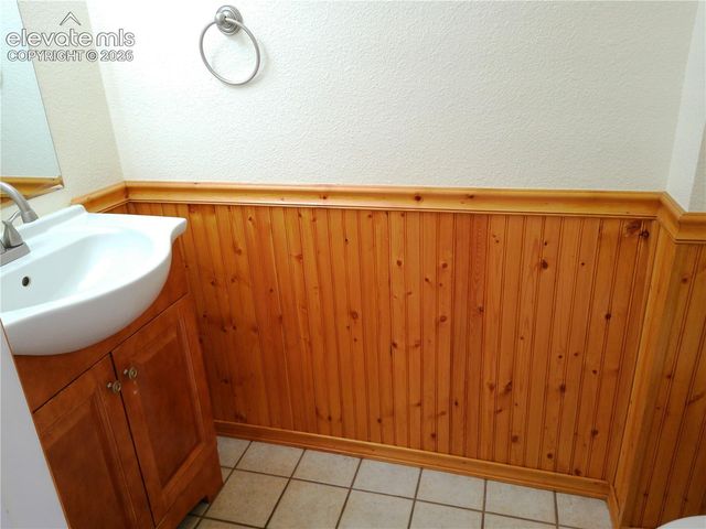 6944 Palmer Park Boulevard, Colorado Springs, CO 80915