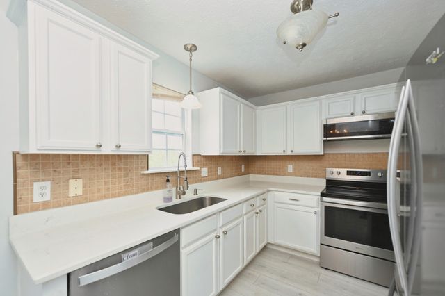 104 Parker Dr, Antioch, TN 37013