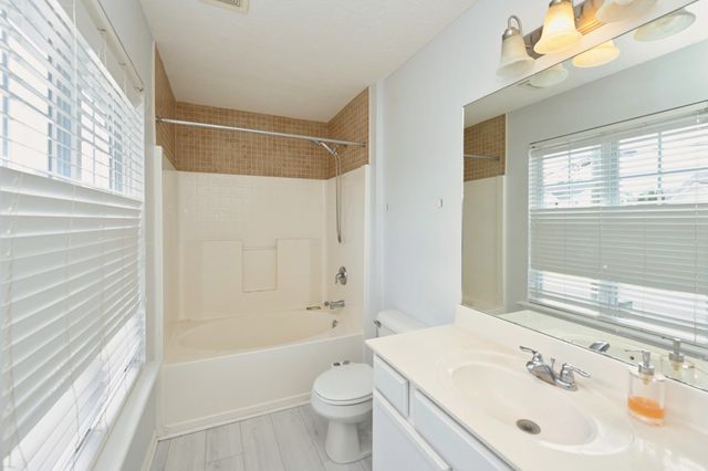 104 Parker Dr, Antioch, TN 37013