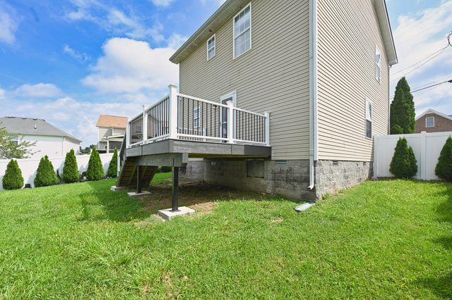 104 Parker Dr, Antioch, TN 37013