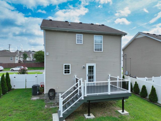 104 Parker Dr, Antioch, TN 37013