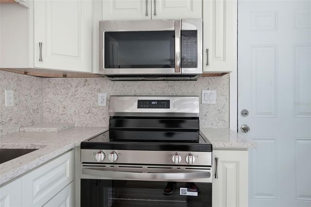 14335 SNOW MEMORIAL HIGHWAY, Brooksville, FL 34601