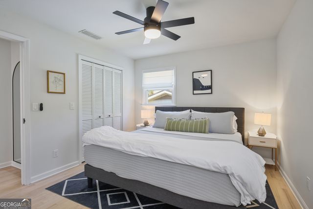 677 Hillandale Circle SW, Marietta, GA 30064