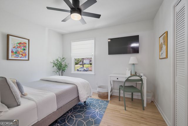 677 Hillandale Circle SW, Marietta, GA 30064