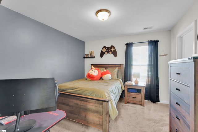 123 W Pyrenees Drive, Lyman, SC 29365