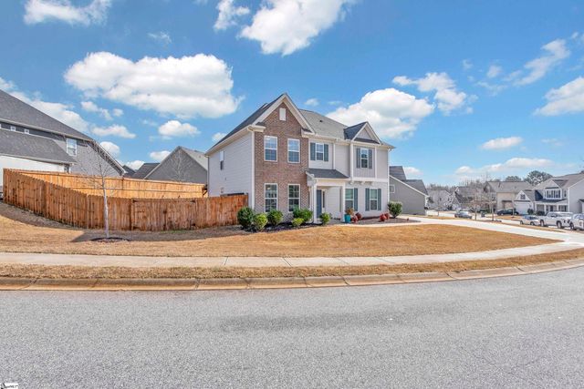 123 W Pyrenees Drive, Lyman, SC 29365