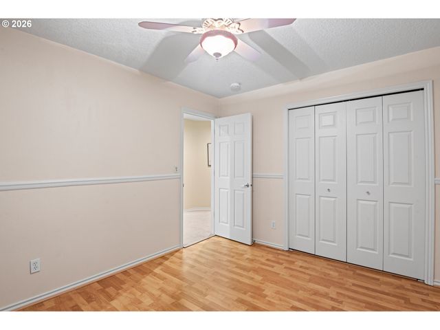 14992 Sw LOOKOUT Dr, Portland, OR 97224