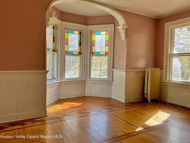 242 Main St Street, Germantown, NY 12526