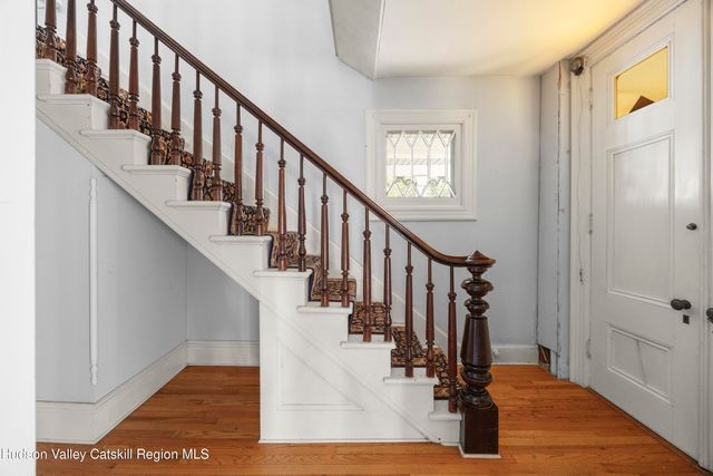 242 Main St Street, Germantown, NY 12526