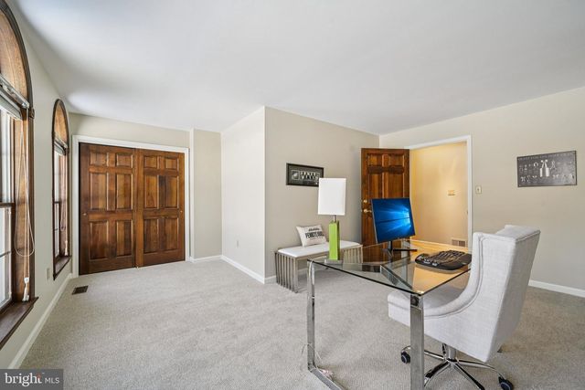 2 BITTERSWEET DR, West Chester, PA 19382