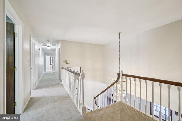 2 BITTERSWEET DR, West Chester, PA 19382