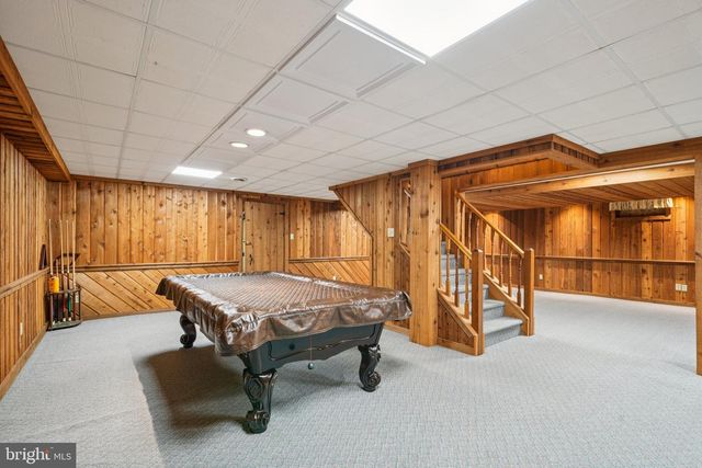 2 BITTERSWEET DR, West Chester, PA 19382